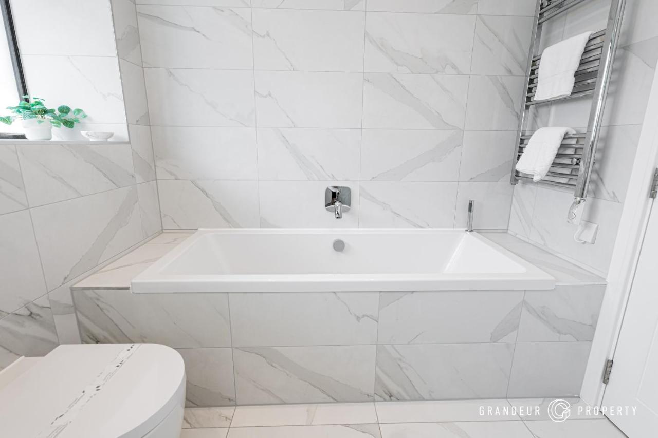 Carbery Ridge By Grandeur Property Bournemouth Bagian luar foto