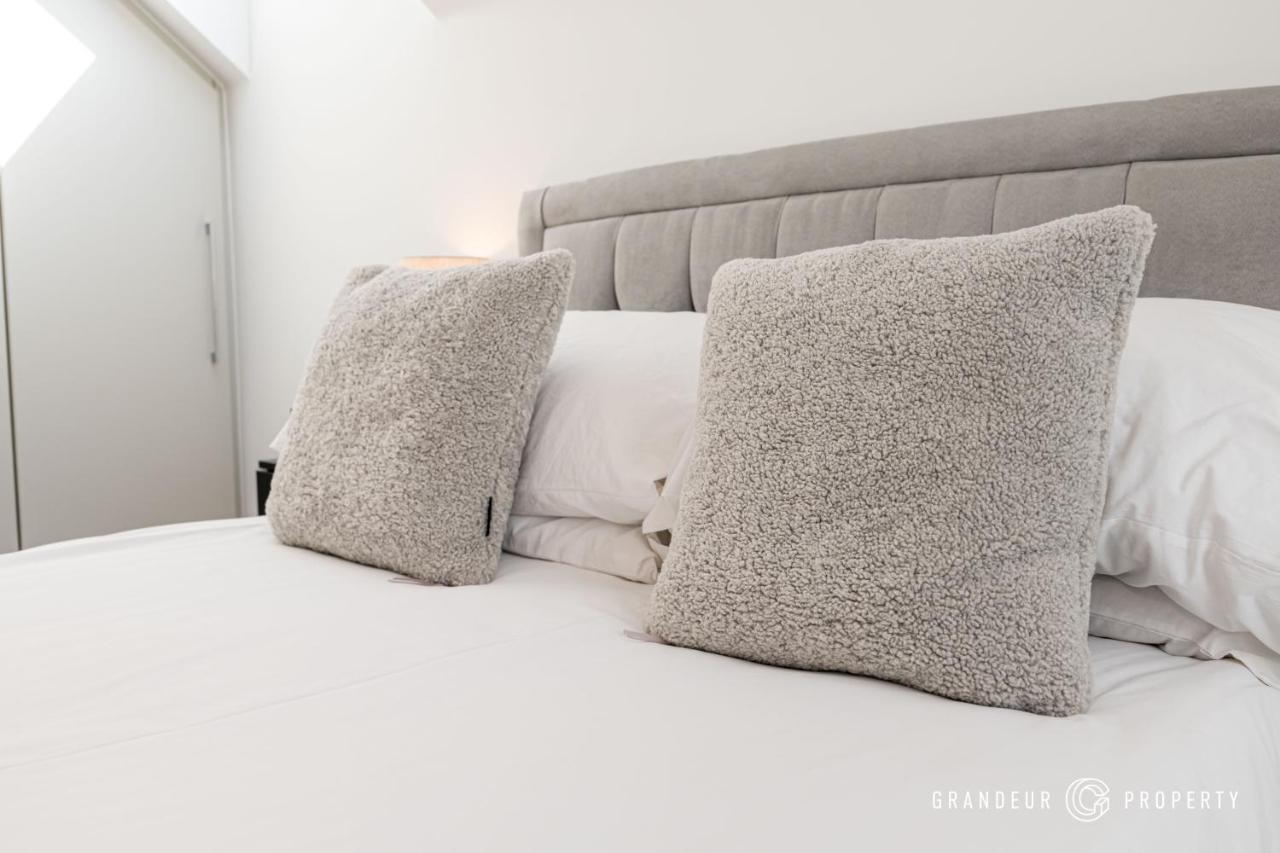Carbery Ridge By Grandeur Property Bournemouth Bagian luar foto